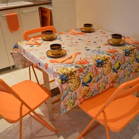 Casa Vacanze All'Angolo Triest Zewnętrze zdjęcie