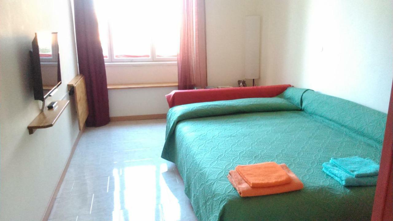 Casa Vacanze All'Angolo Triest Zewnętrze zdjęcie